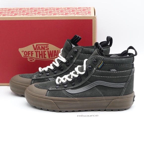 NEW Size 9 Women's Vans MTE Sk8-Hi DR Waterproof Suede Sneakers VN000CVR0VB - Picture 1 of 8